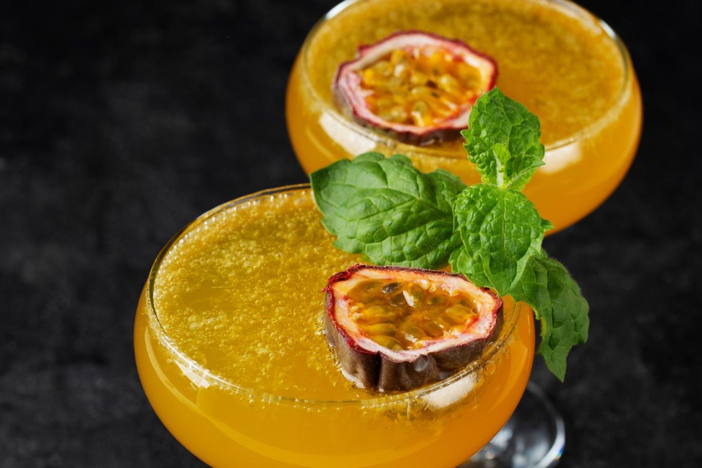 Maracuja Aperol Spritz: So einfach erhlt das Trend-Getrnk einen neuen  Twist | GALA.de