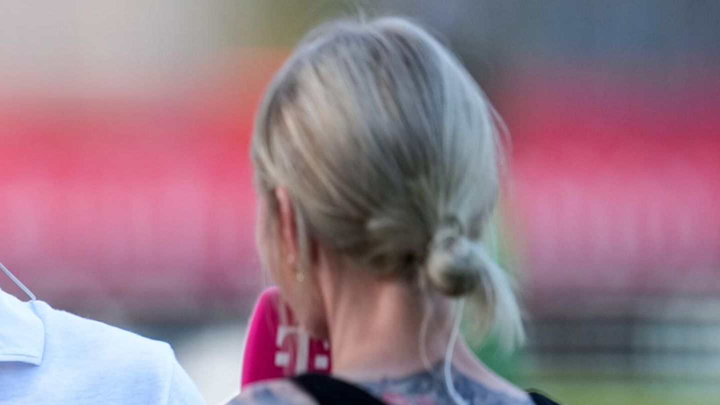 Nach Esther Sedlaczek! Auch diese Sport-Moderatorin ist wieder schwanger