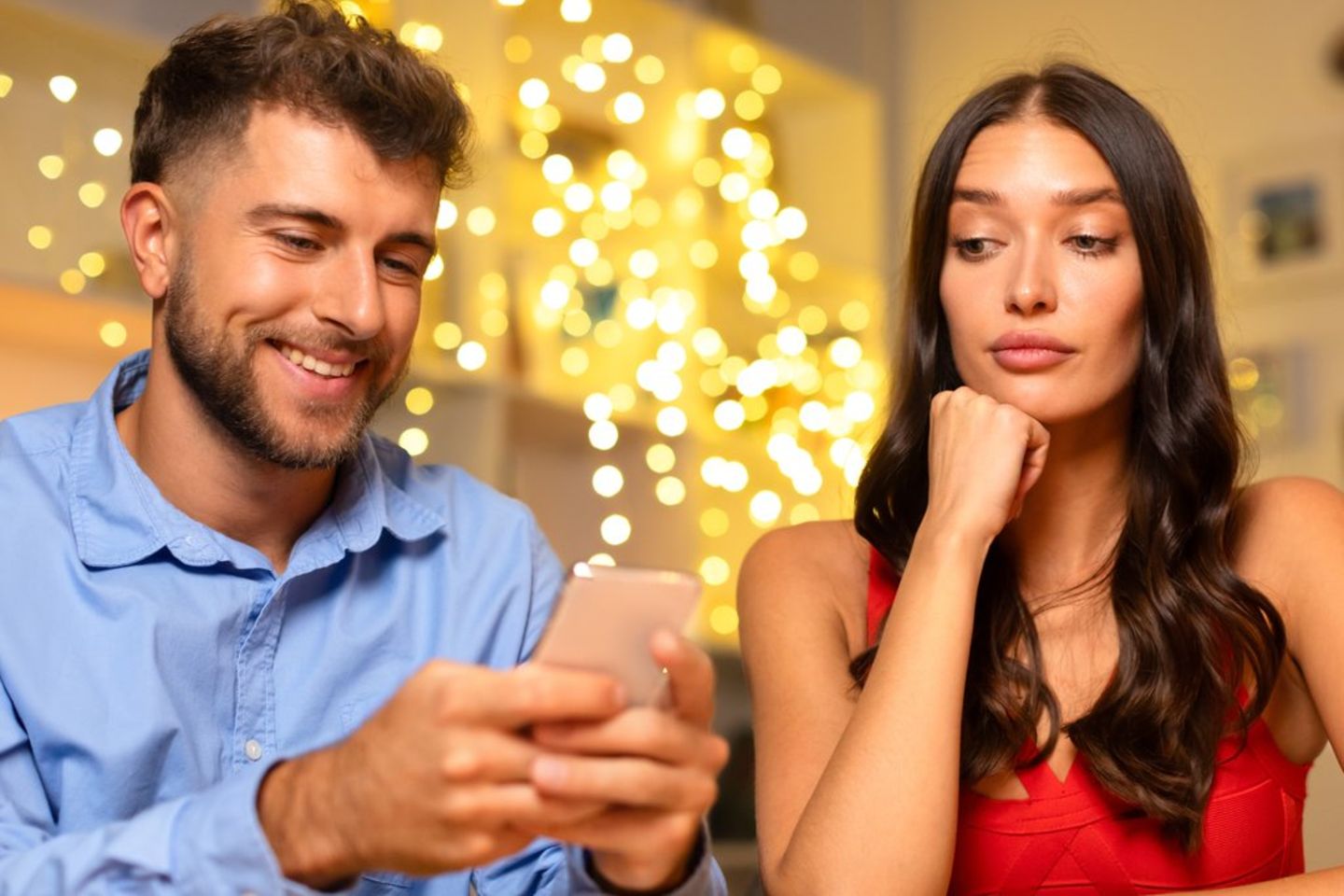 What Is Phubbing? Why It's Bad for Relationships and Mental Health | TIME