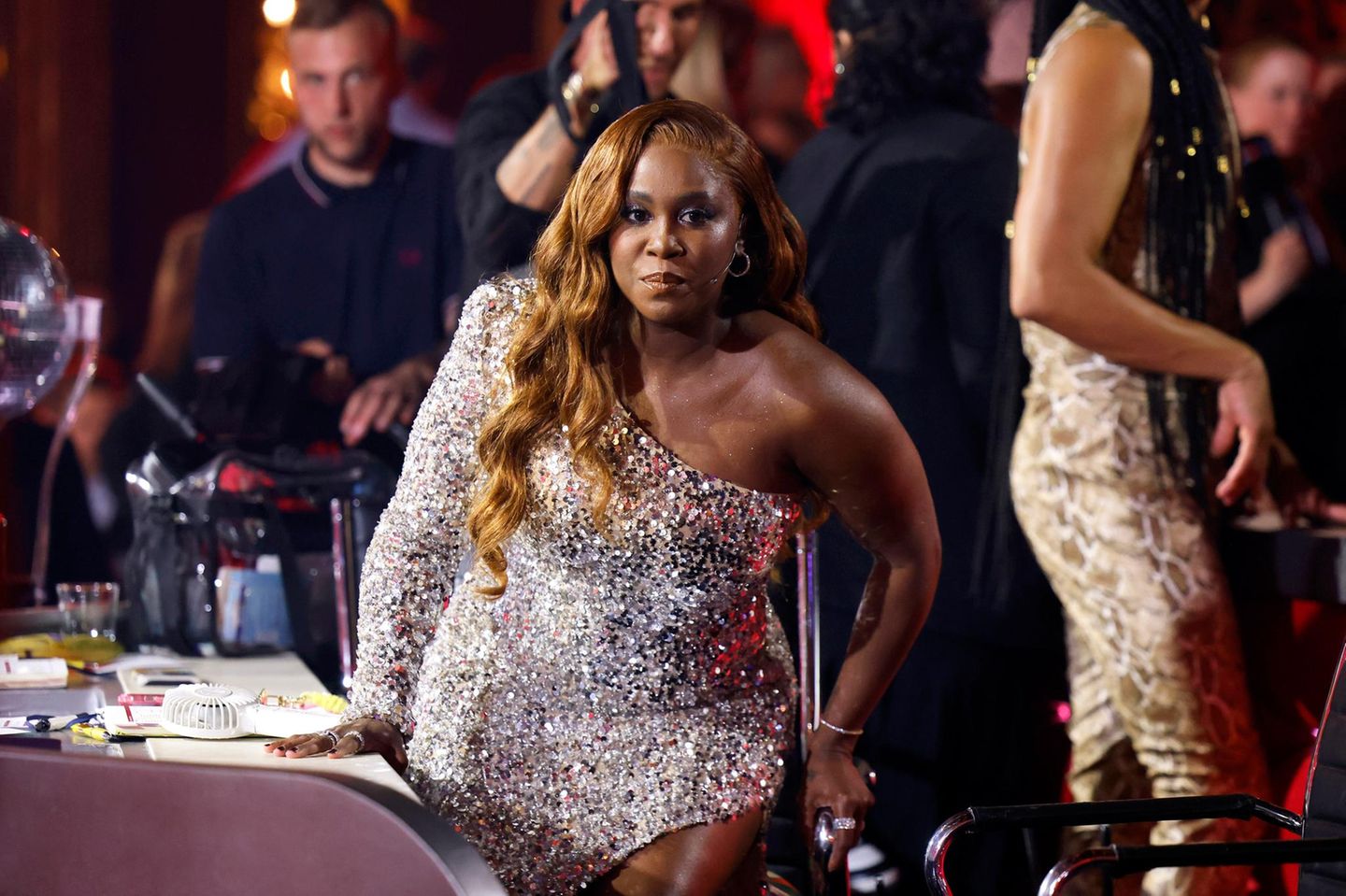 Motsi Mabuse: Arzt rät "Let's Dance"-Jurorin zu mehr Bewegung | GALA.de