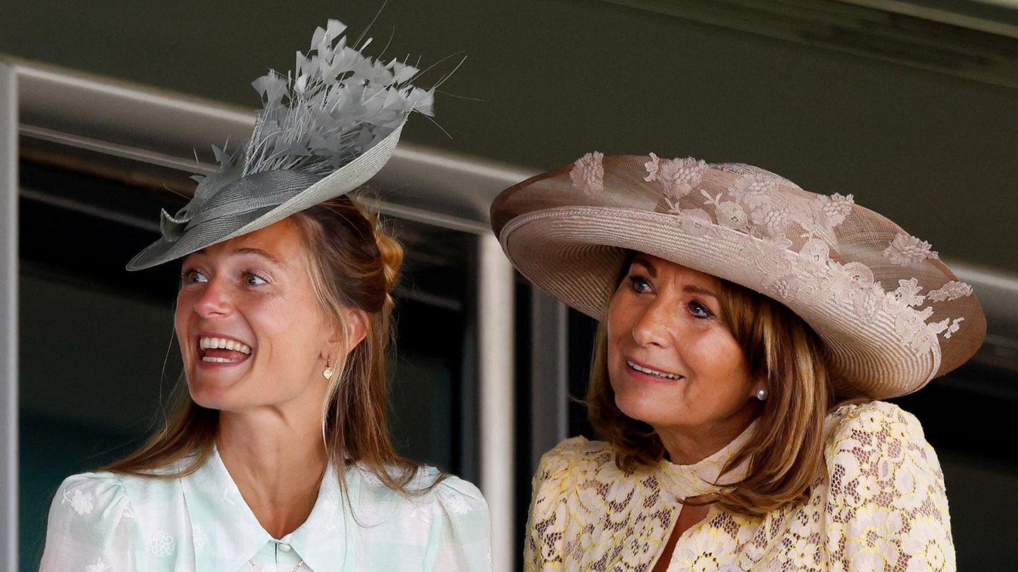 Zwei-Royals-ein-Look-Kates-Schw-gerin-greift-ins-royale-Mode-Archiv-zur-Freude-von-Schwiegermama