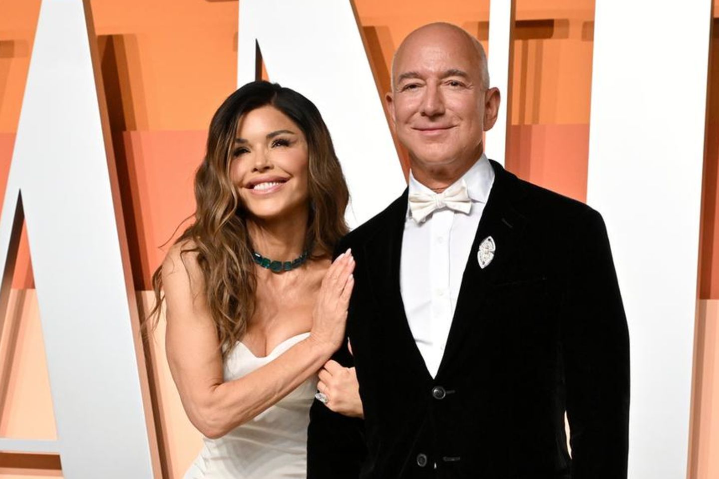 Jeff Bezos + Lauren Sánchez Alle Infos zur LuxusHochzeit des Jahres