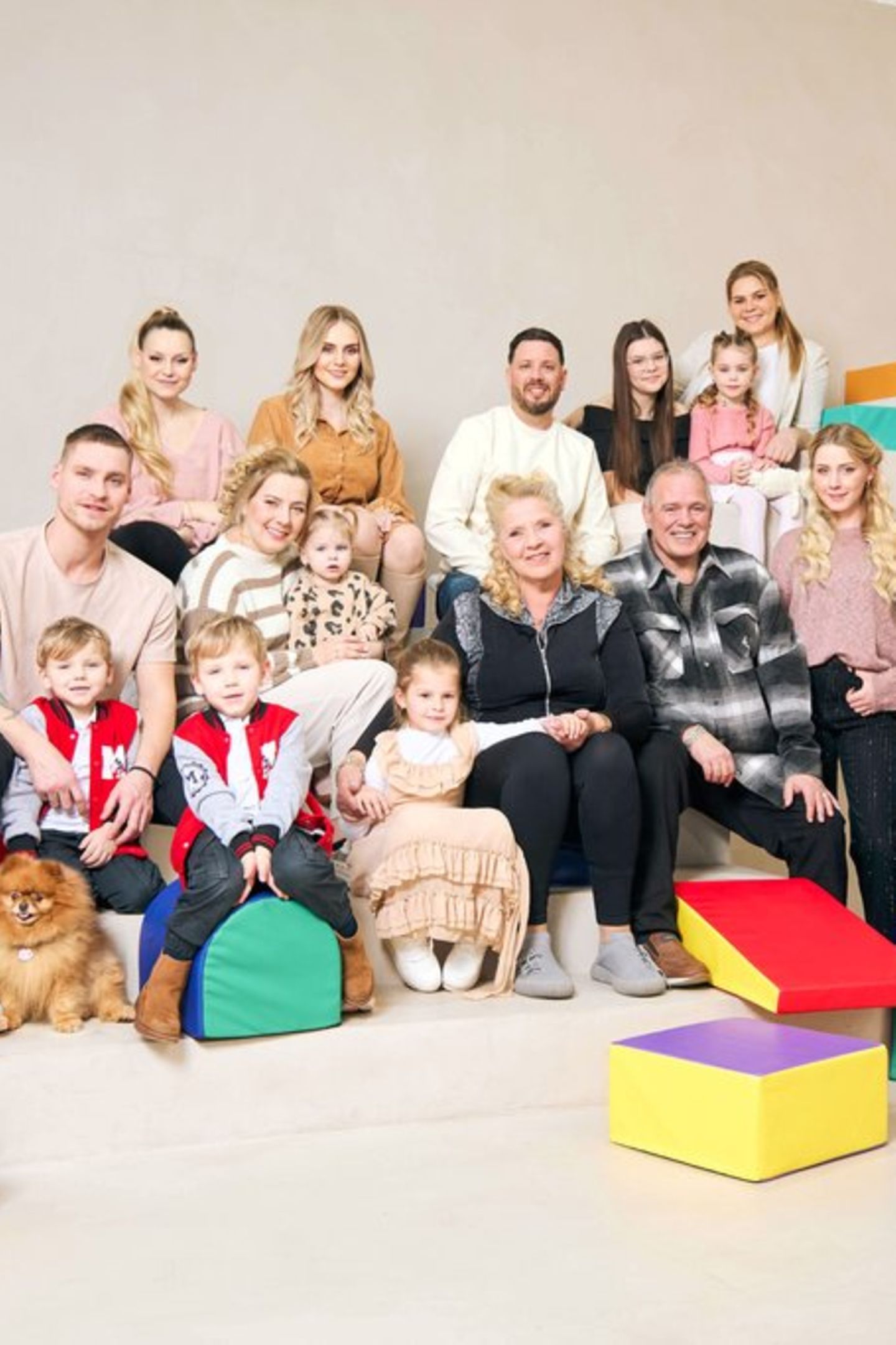 Die Wollnys" kehren zurück: Neue Staffel startet im Juli | GALA.de