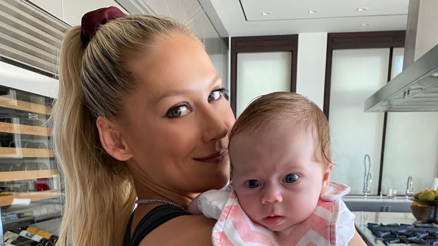 Anna Kournikova + Enrique Iglesias: Babyalarm! Ihre schönsten  Familienmomente | GALA.de