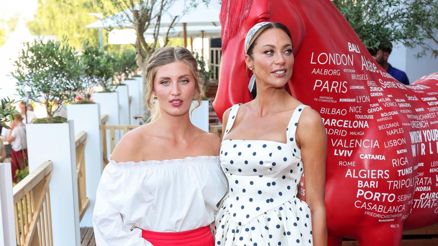 Deutsche-Events-Die-sch-nsten-Sommerlooks-der-Chio-Media-Night-in-Aachen