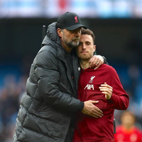 Jürgen Klopp und Diogo Jota (†) 0.6665