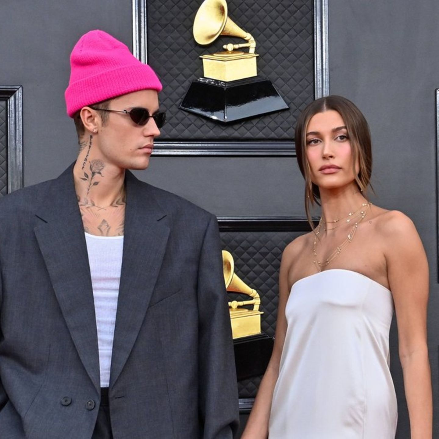 Yoona Lee Cake - Intimate Revelations