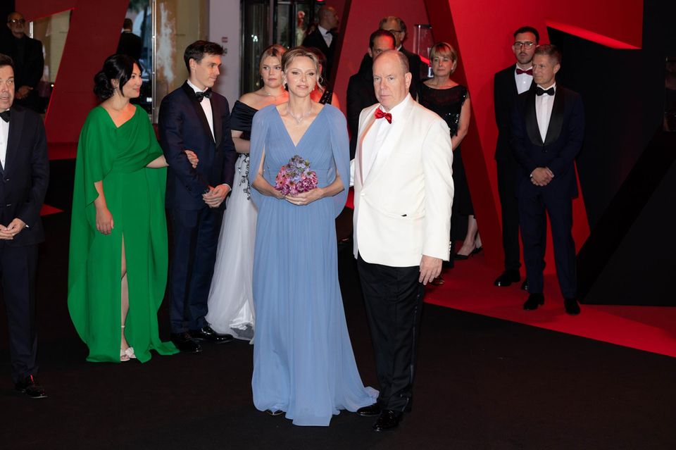 Fürstin Charlène: Ihr Make-up-Fauxpas beim 76. Rot-Kreuz-Ball | GALA.de