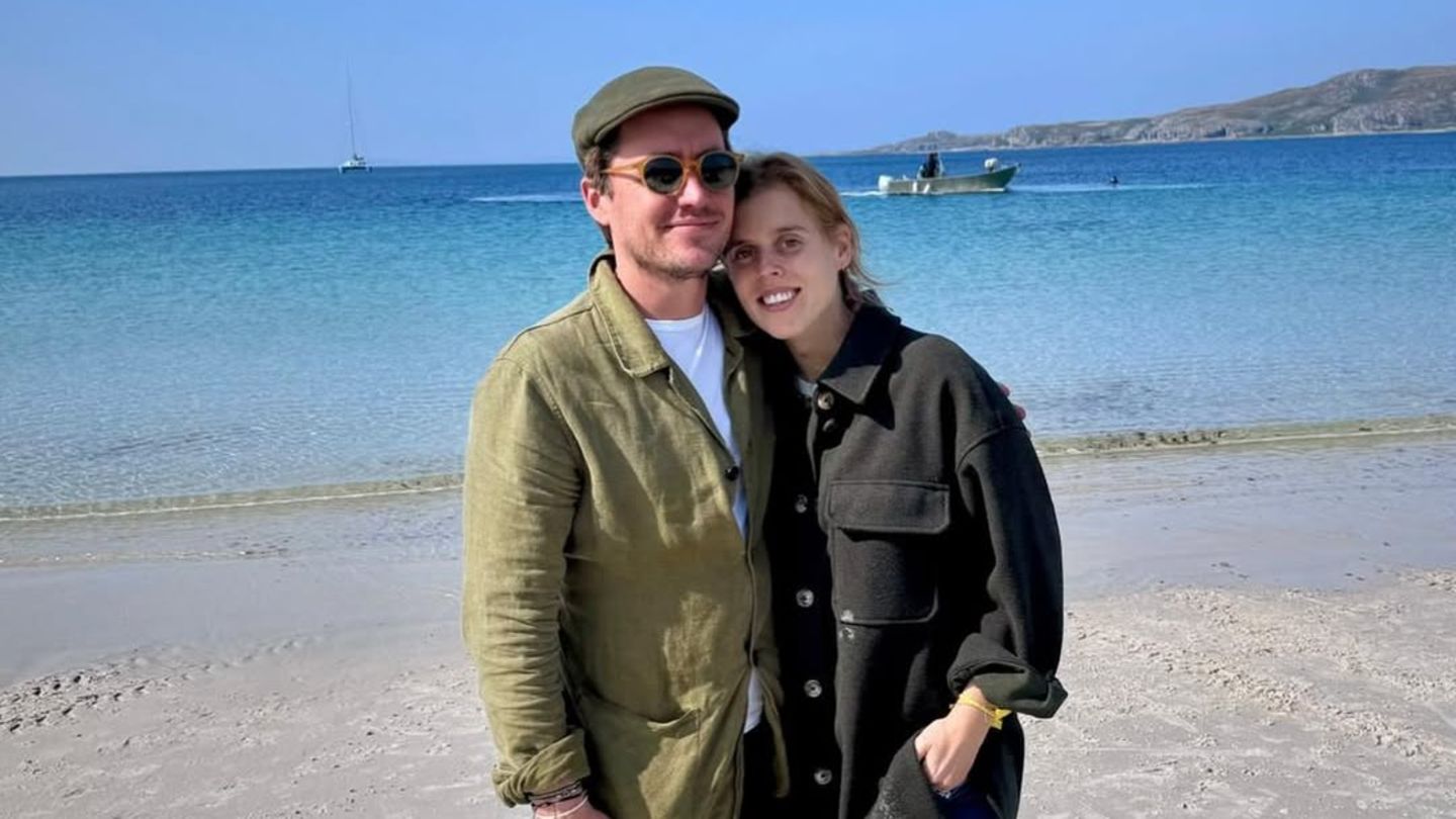 Prinzessin-Beatrice-Edoardo-Mapelli-Mozzi-Heute-feiert-sie-ihren-6-Hochzeitstag-mit-Edo