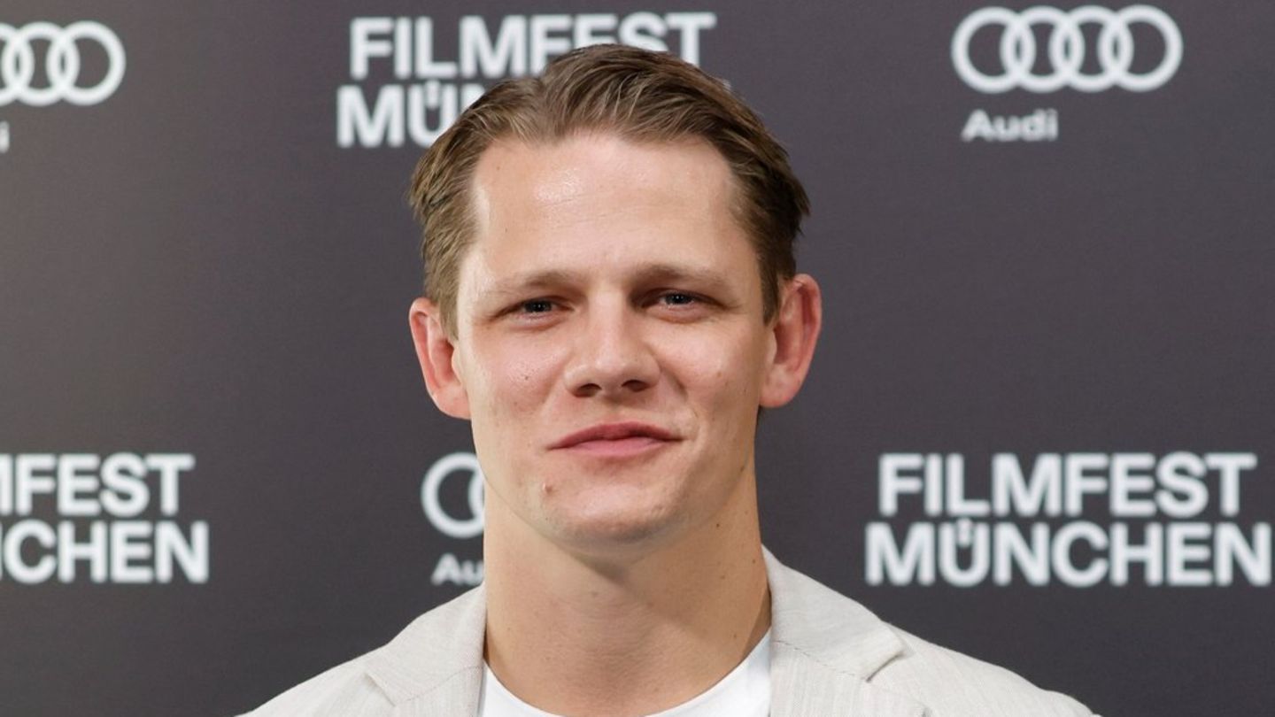 Mit-Max-von-der-Groeben-Adaption-zu-franz-sischer-Kom-die-geplant