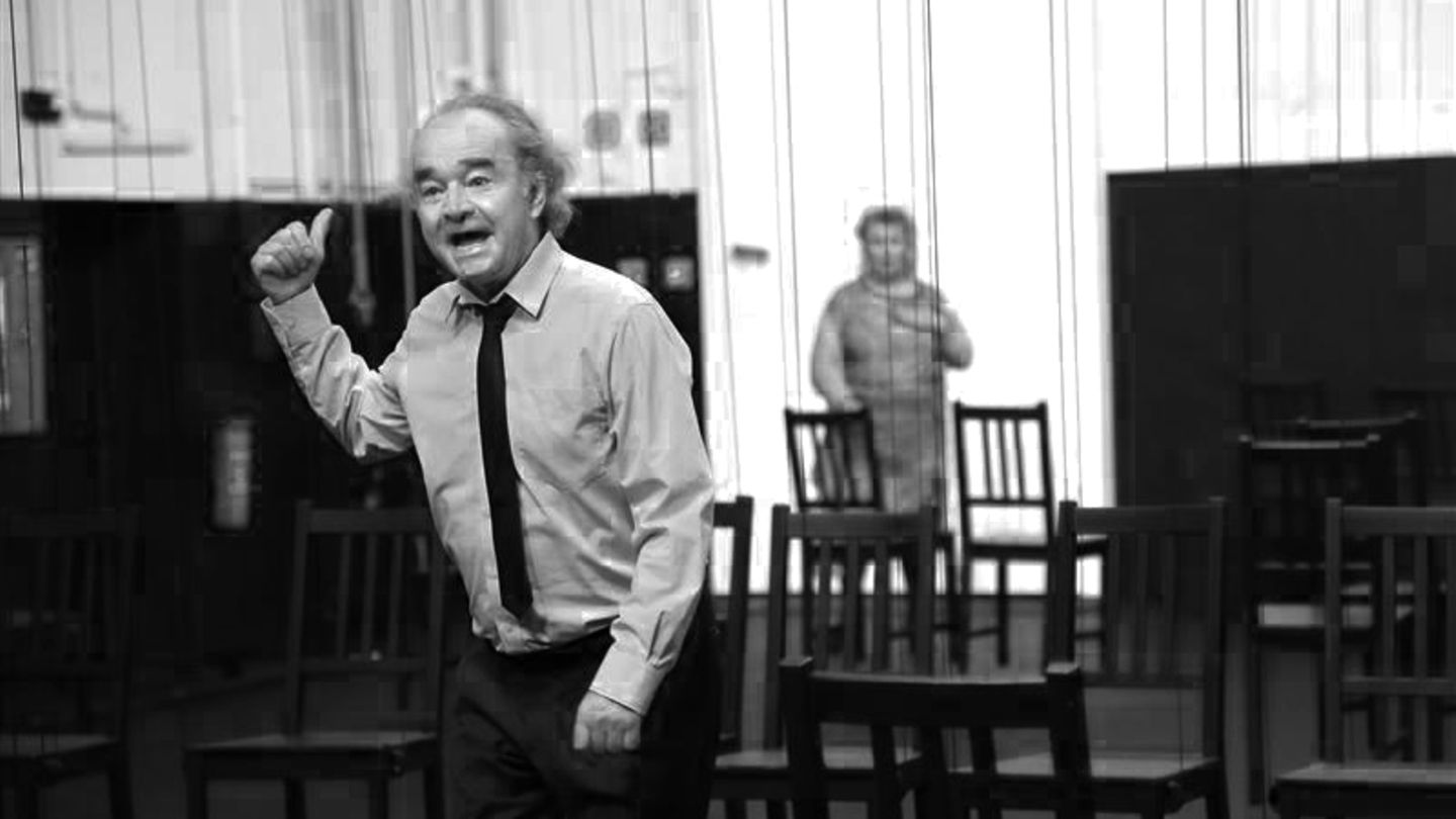 Martin Seifert: Huyền thoại diễn xuất Berlin qua đời ở tuổi 74 | GALA.de