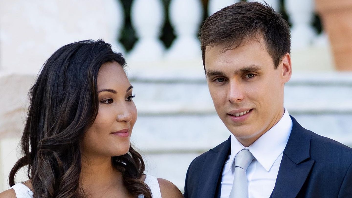 Marie-Ducruet-Marie-Ducruet-geht-an-ihrer-Hochzeit-ein-modisches-Risiko-ein