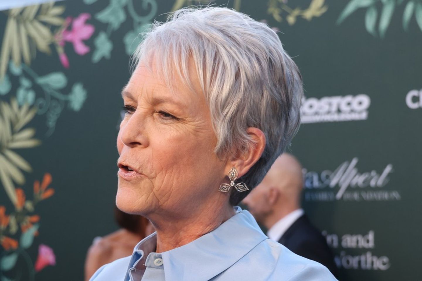 Jamie Lee Curtis: Scharfe Kritik an Schönheitsindustrie Jamie Lee Curtis: Scharfe Kritik an Schönheitsindustrie