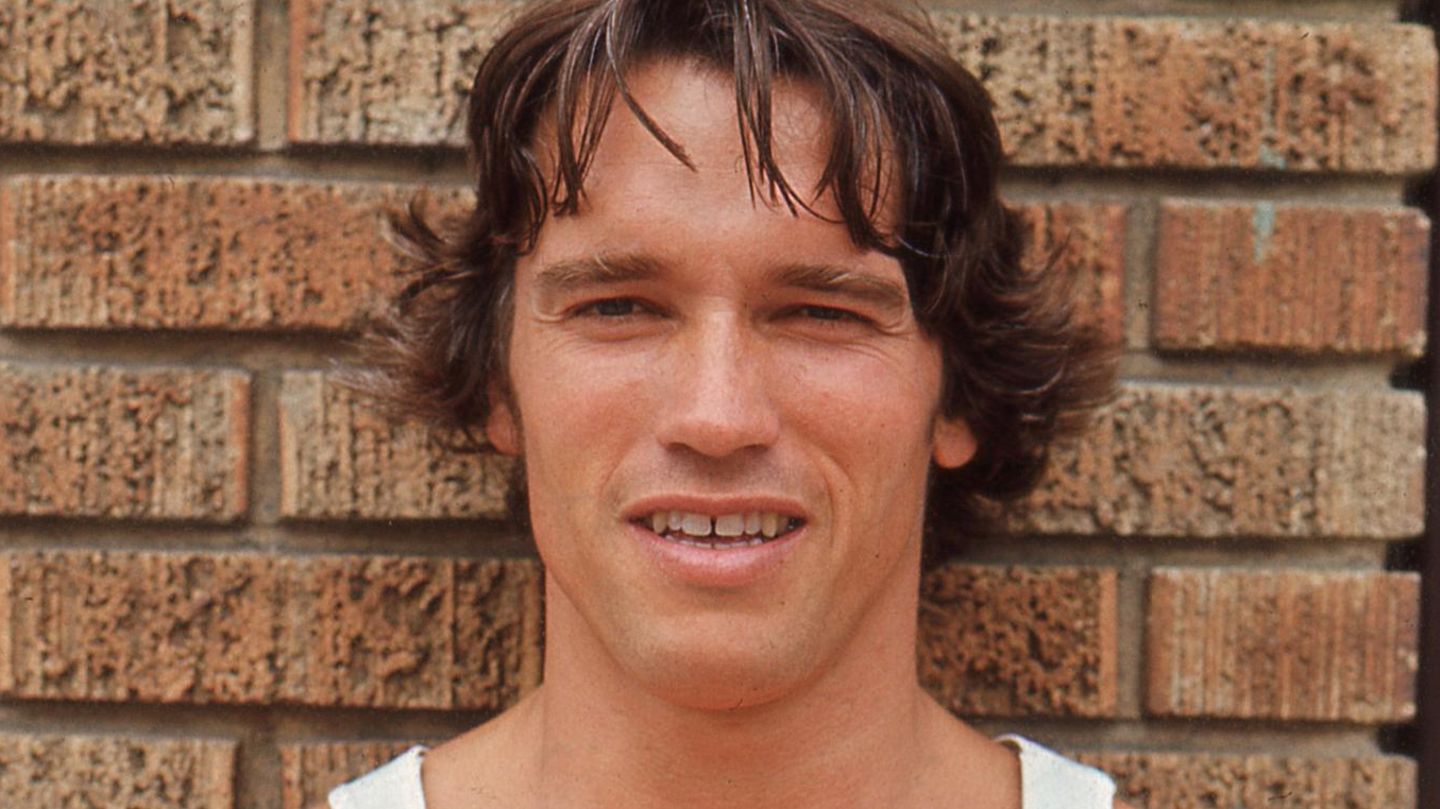 Stars-im-Beautywandel-So-hat-sich-das-Muskelpaket-in-fast-50-Jahre-ver-ndert
