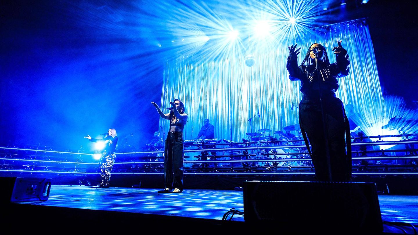 Keisha-Buchanan-Popstar-macht-Trennung-von-heimlichem-Freund-ffentlich