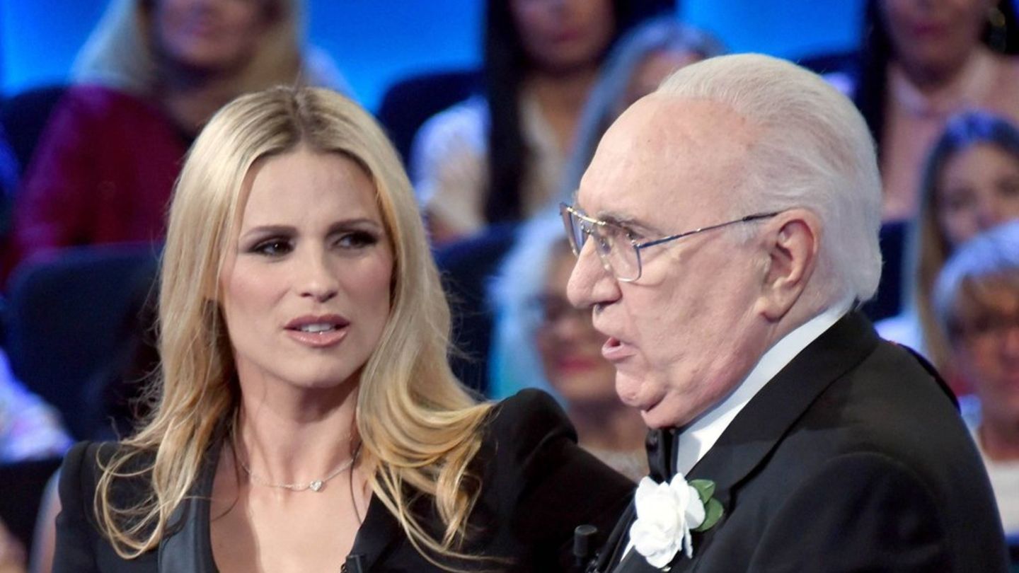 Michelle Hunziker und mehr Stars trauern um TV-Ikone Pippo Baudo