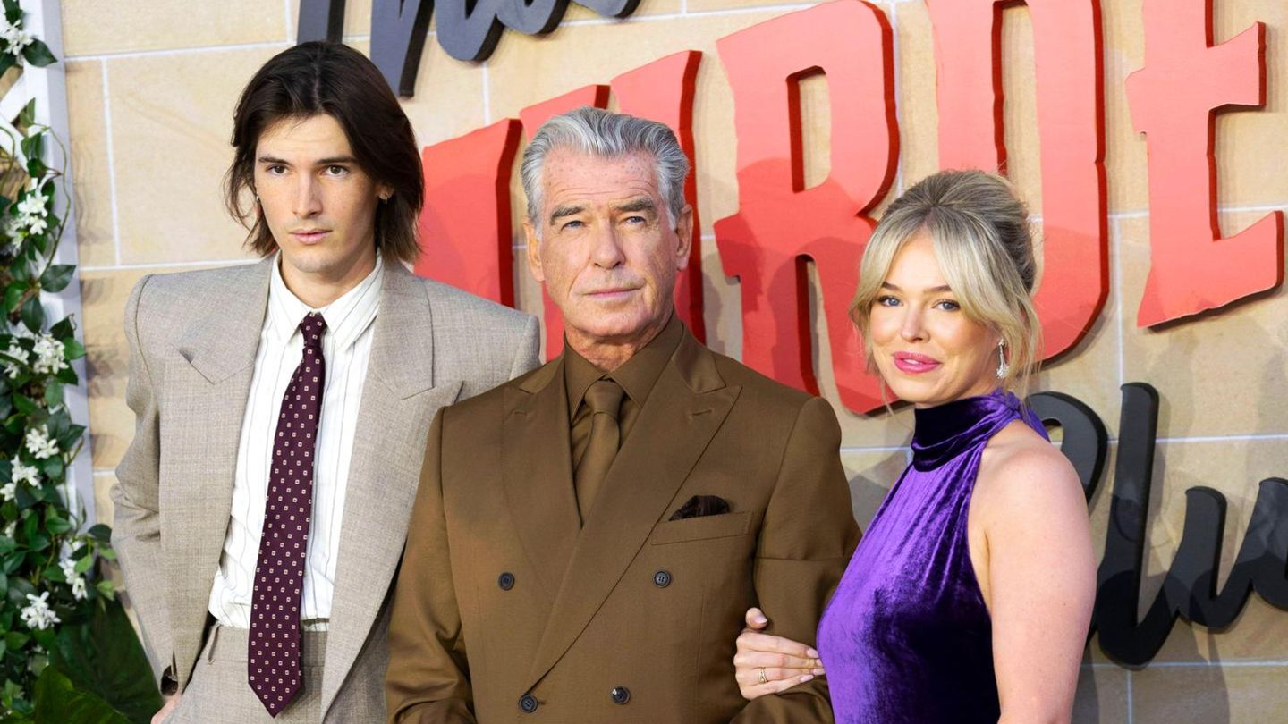 Red-Carpet-Style-2025-In-London-ist-Style-nicht-nur-bei-ihnen-Familiensache
