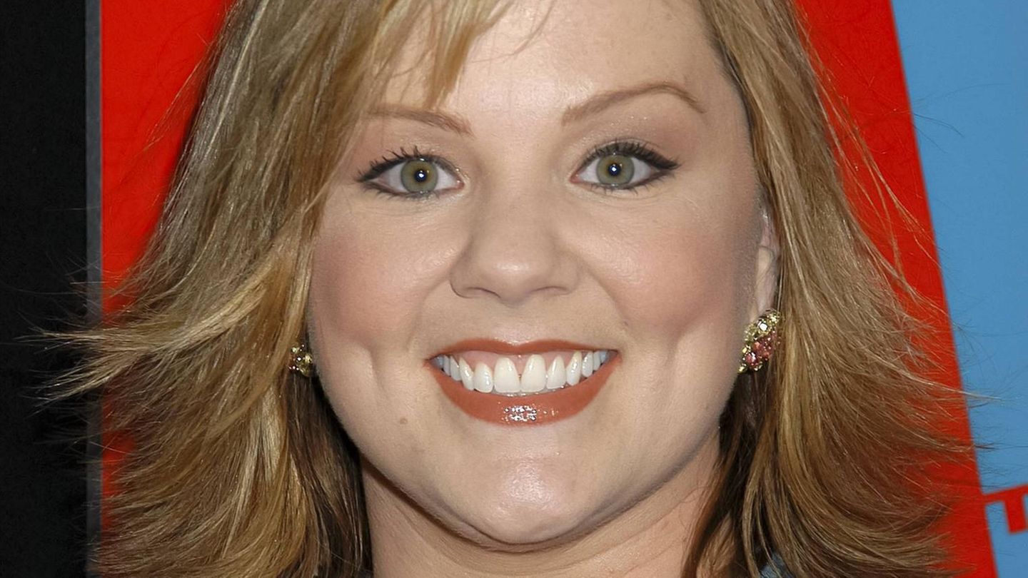 Stars-im-Beautywandel-Melissa-McCarthys-hat-als-kleine-Stand-Up-Comedian-begonnen-