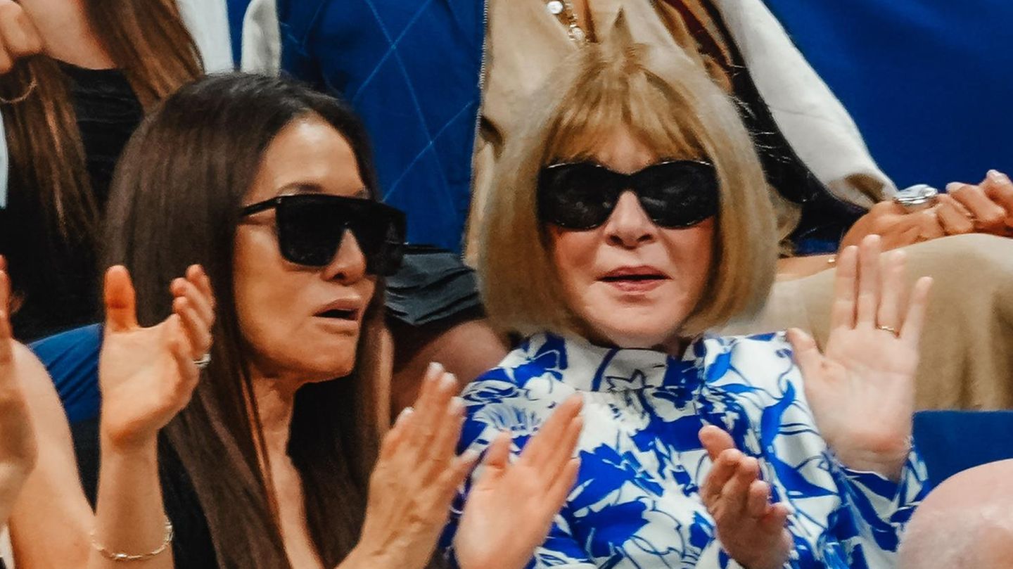 Style-am-Spielfeldrand-Bei-den-US-Open-stechen-diese-Promis-modisch-heraus