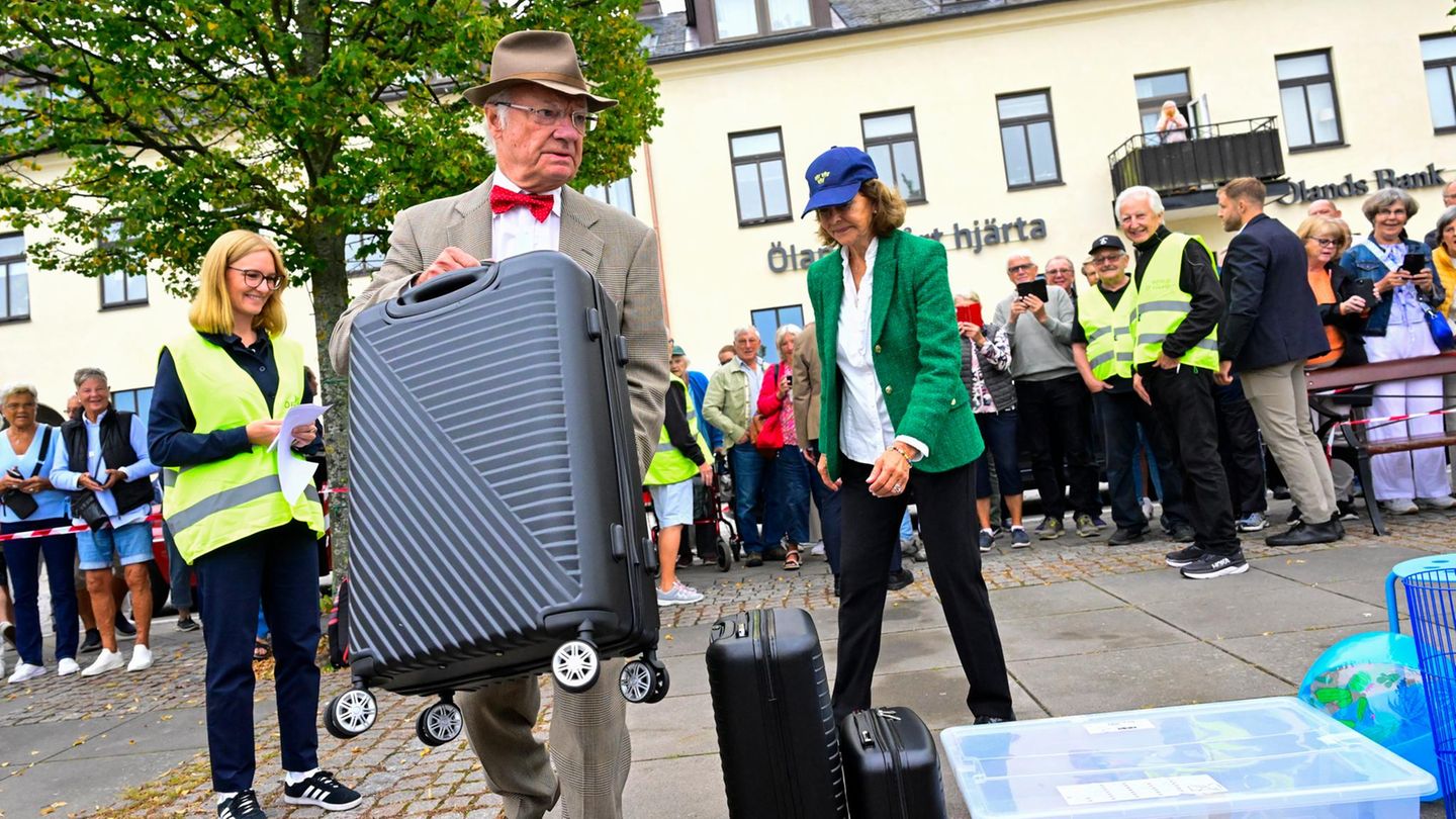 Skandinavien-Royals-Schwedens-K-nig-packt-die-Koffer-