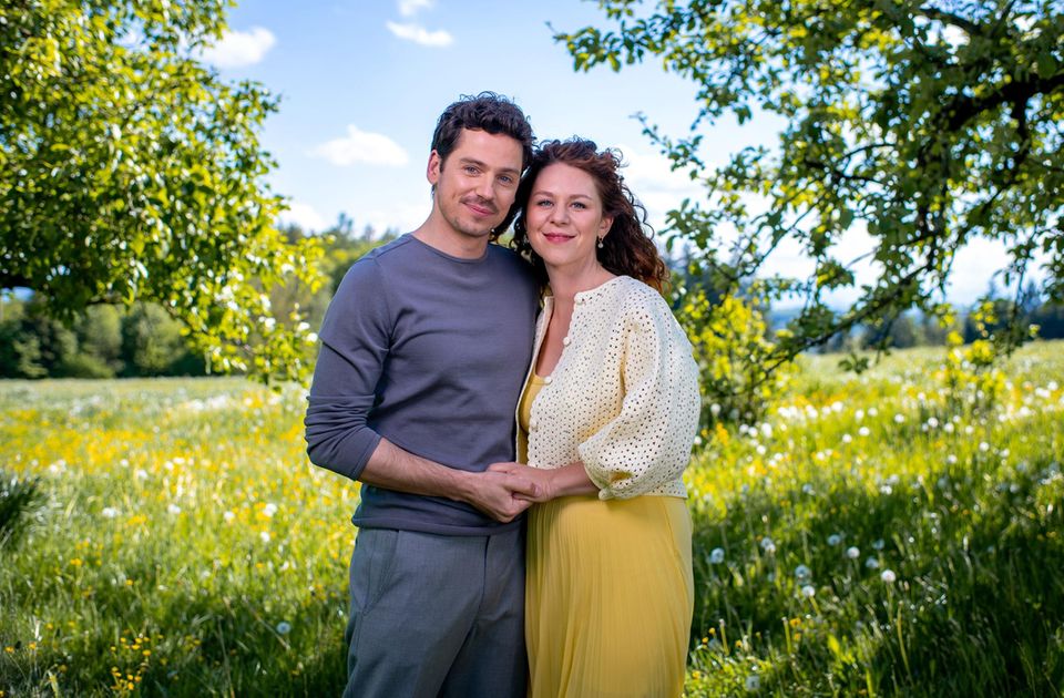 "Sturm der Liebe"-Traumpaar Johanna Graen als Fanny Schätzl und Anthony Paul als Kilian Rudloff