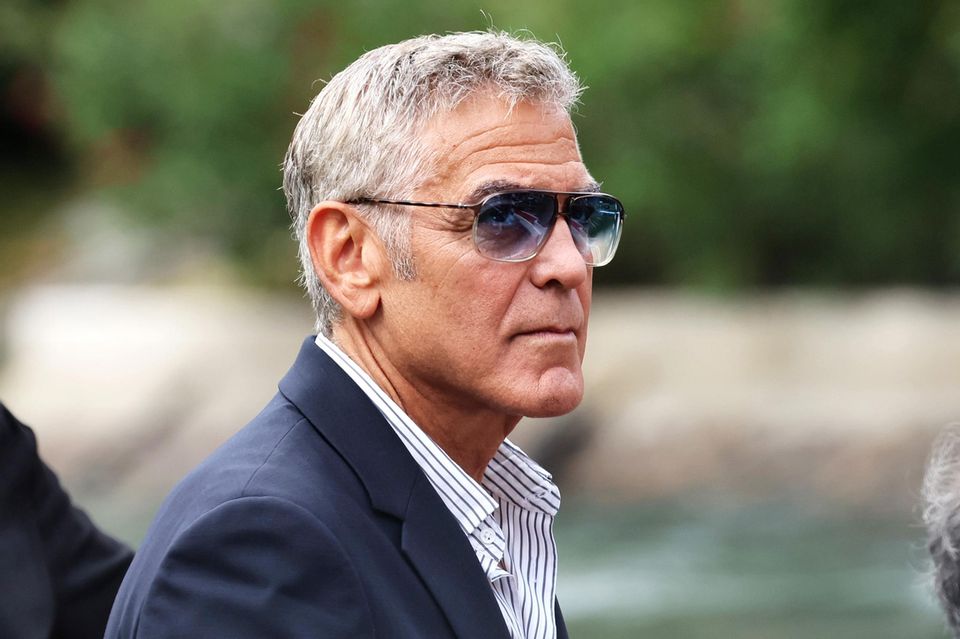 how many seasons of er was george clooney in