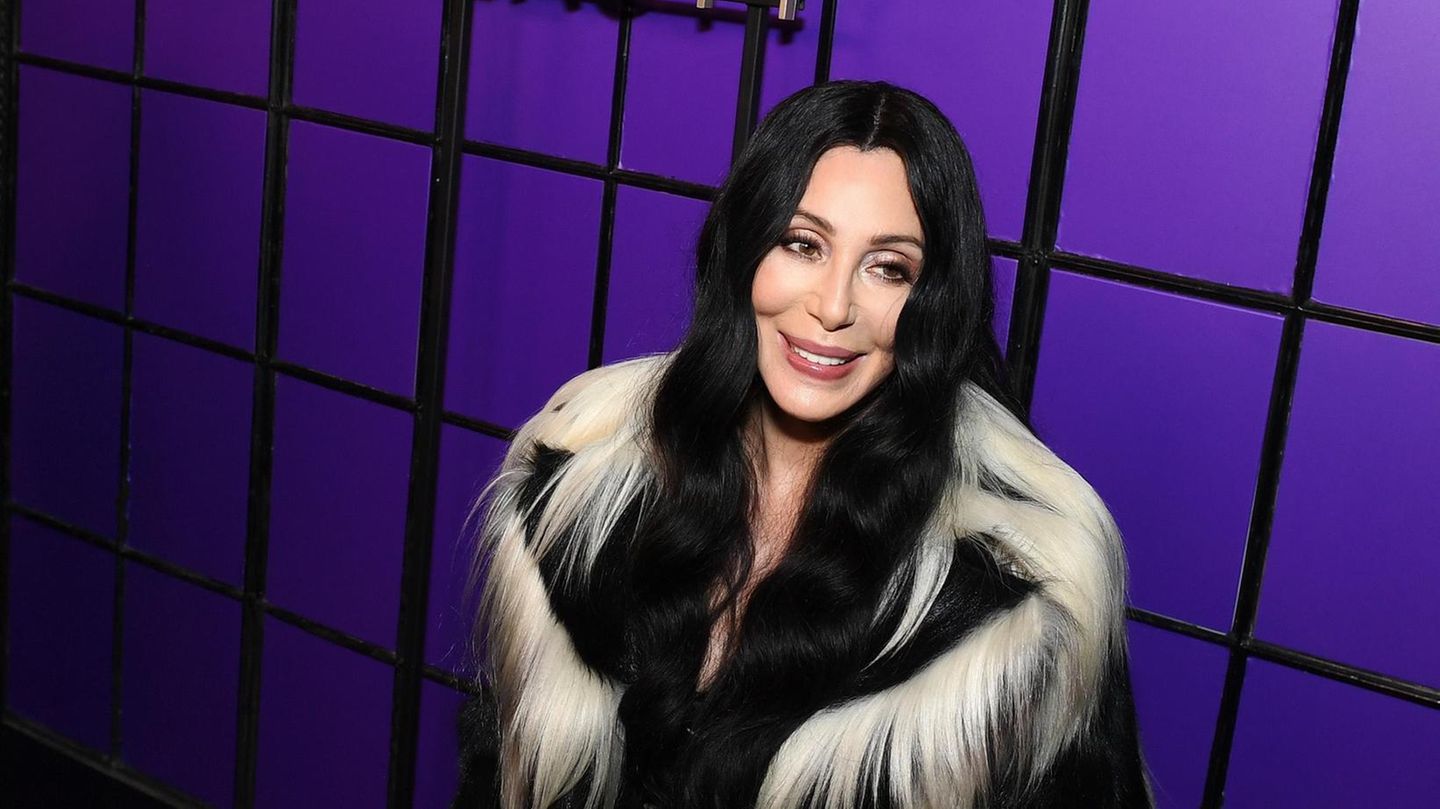 Star-Nightout-2025-Die-besten-Looks-der-glamour-sen-Fashion-Week-Partys