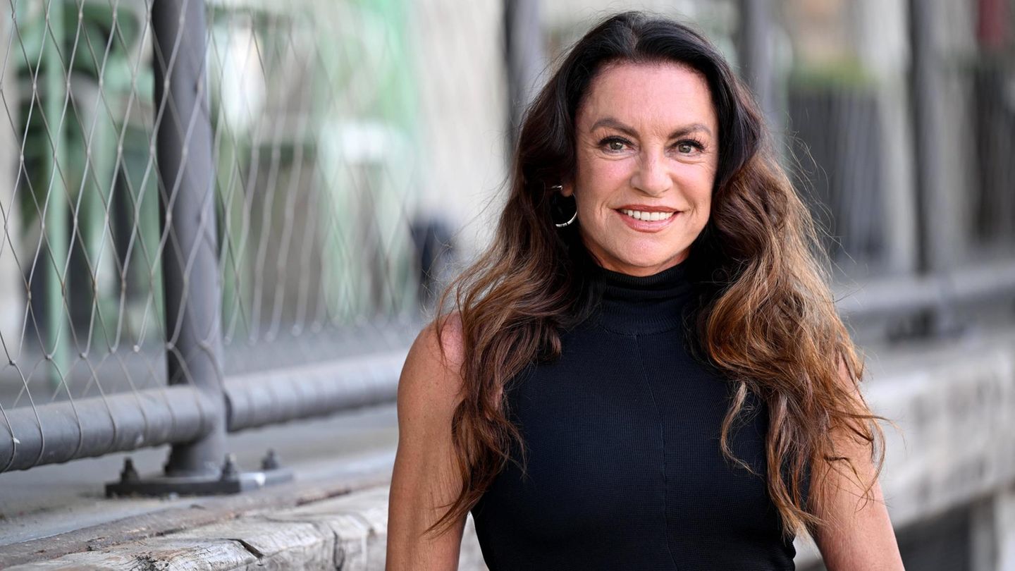 Christine-Neubauer-Christine-Neubauer-hat-sich-mit-ihrem-Sohn-vers-hnt