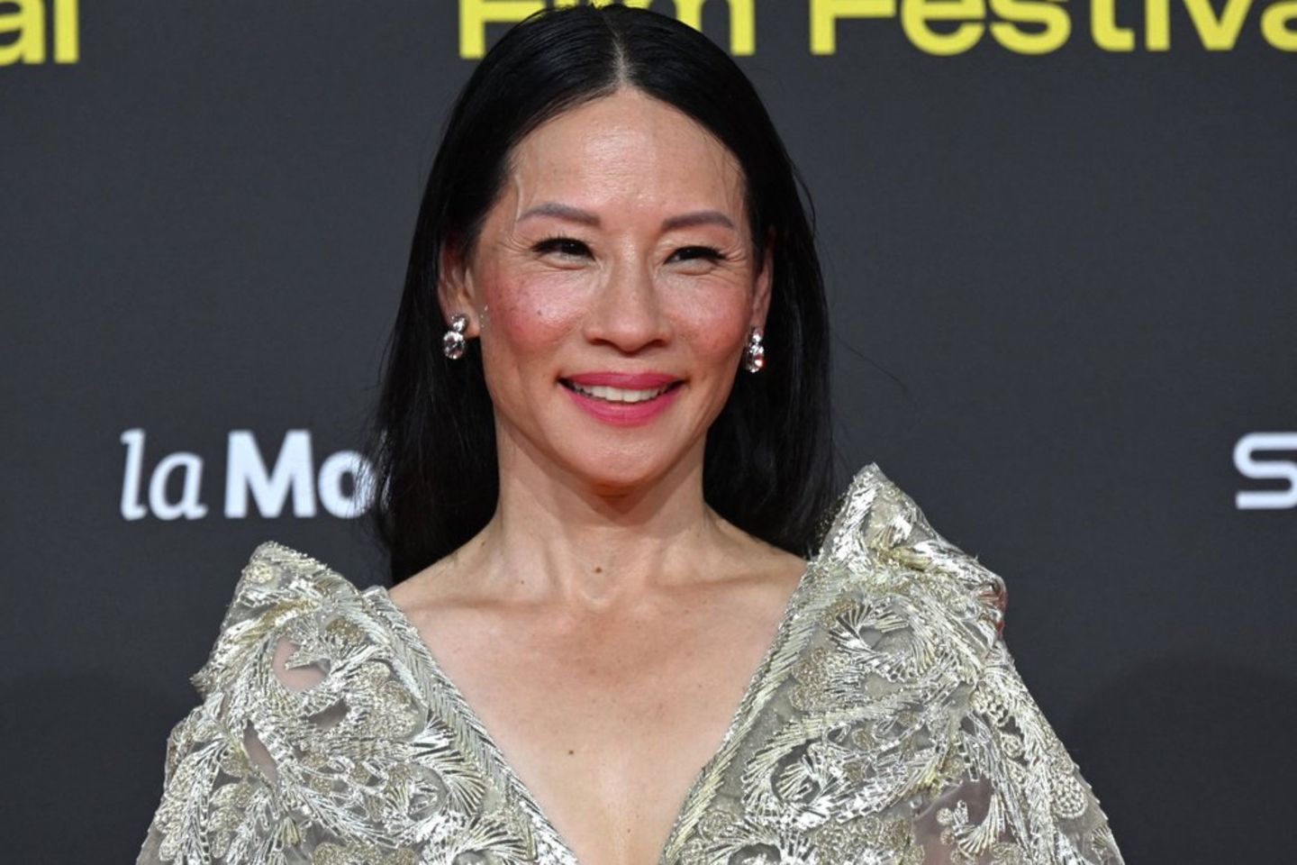 “Elementary”-Star Lucy Liu: Hauptrolle in neuer Serie “Superfakes