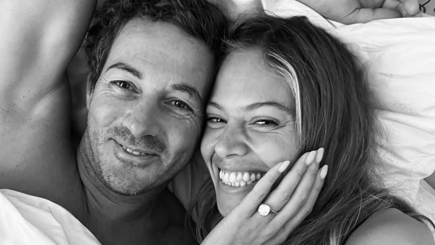 Liv-Tyler-Ex-Partner-David-Gardner-hat-sich-mit-Victoria-s-Secret-Model-verlobt