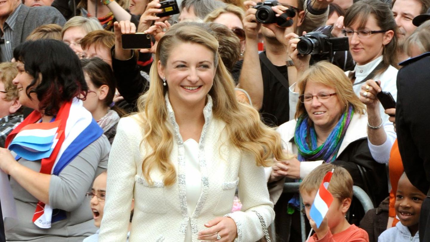 Stéphanie von Luxemburg: So hat sich ihr Style in 14 Jahren als Großherzogin gewandelt