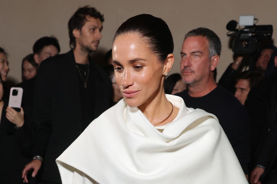 Herzogin Meghan besucht die Paris Fashion Week – Sensation! | GALA.de