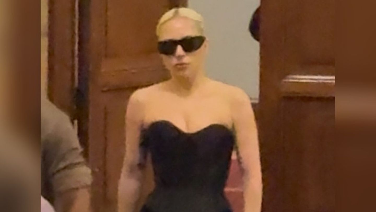 Lady-Gaga-S-ngerin-am-Set-von-Teufel-tr-gt-Prada-2-