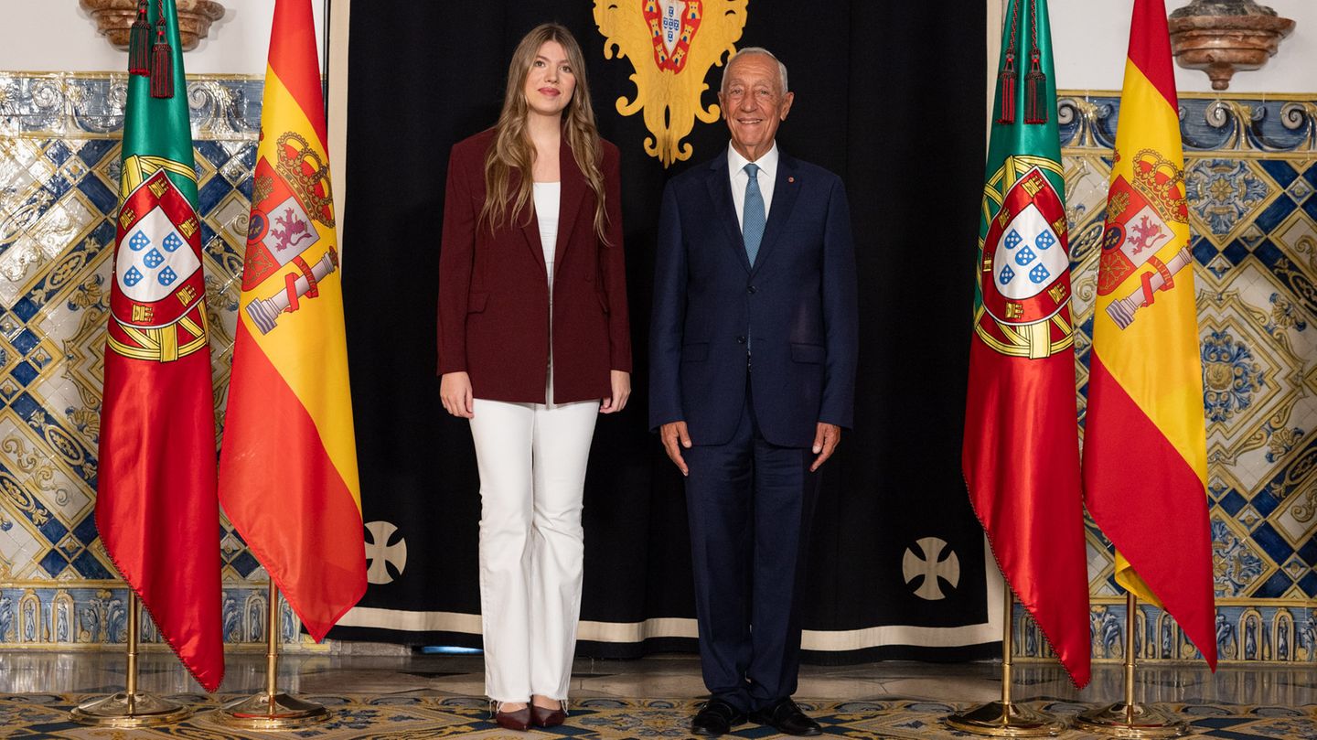 k-nigin-letizia-leonor-und-sof-a-beim-treffen-mit-portugals-pr-sidenten-begeistert-sie-im-erschwinglichen-look