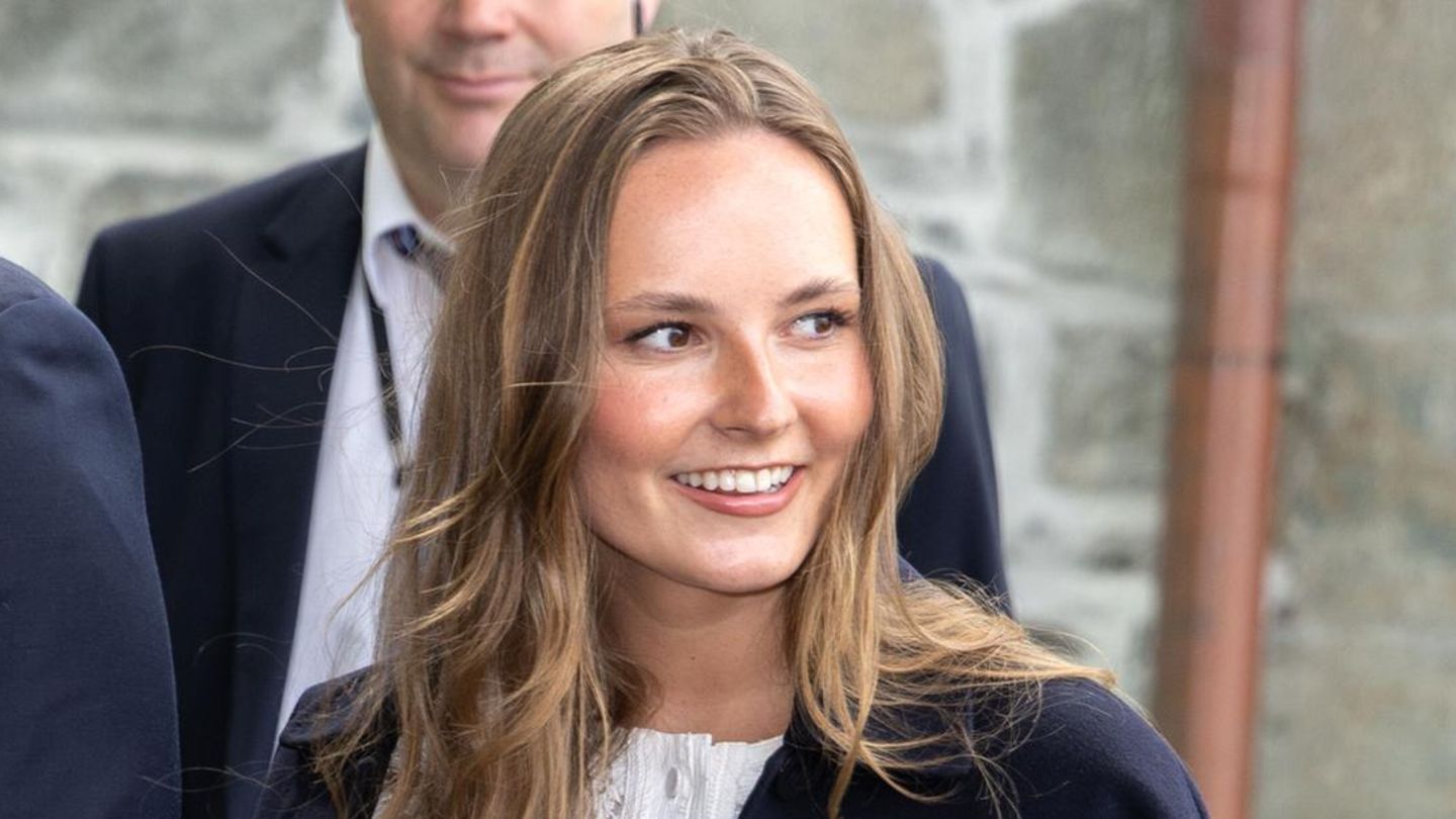 Prinzessin-Ingrid-Alexandra-Neue-Fotos-Privater-Ausflug-von-Prinzessin-Ingrid-Alexandra-bleibt-beinahe-unbemerkt