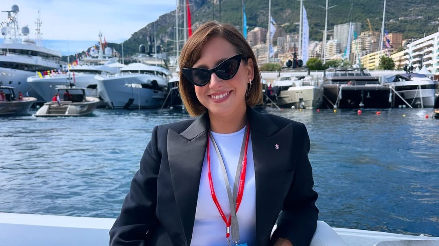 Jazmin-Grimaldi-Nach-Liebeschaos-verwirrt-diese-Royal-mit-zwei-neuen-Looks-innerhalb-k-rzester-Zeit