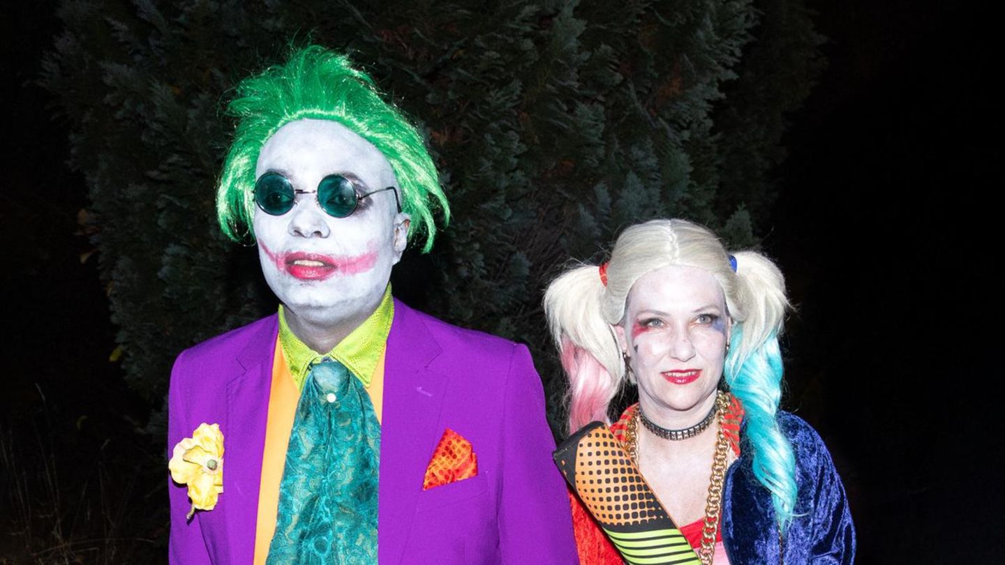 Durek-M-rtha-Louise-Als-ber-chtigtes-Horror-Paar-feiern-sie-rauschende-Halloween-Party