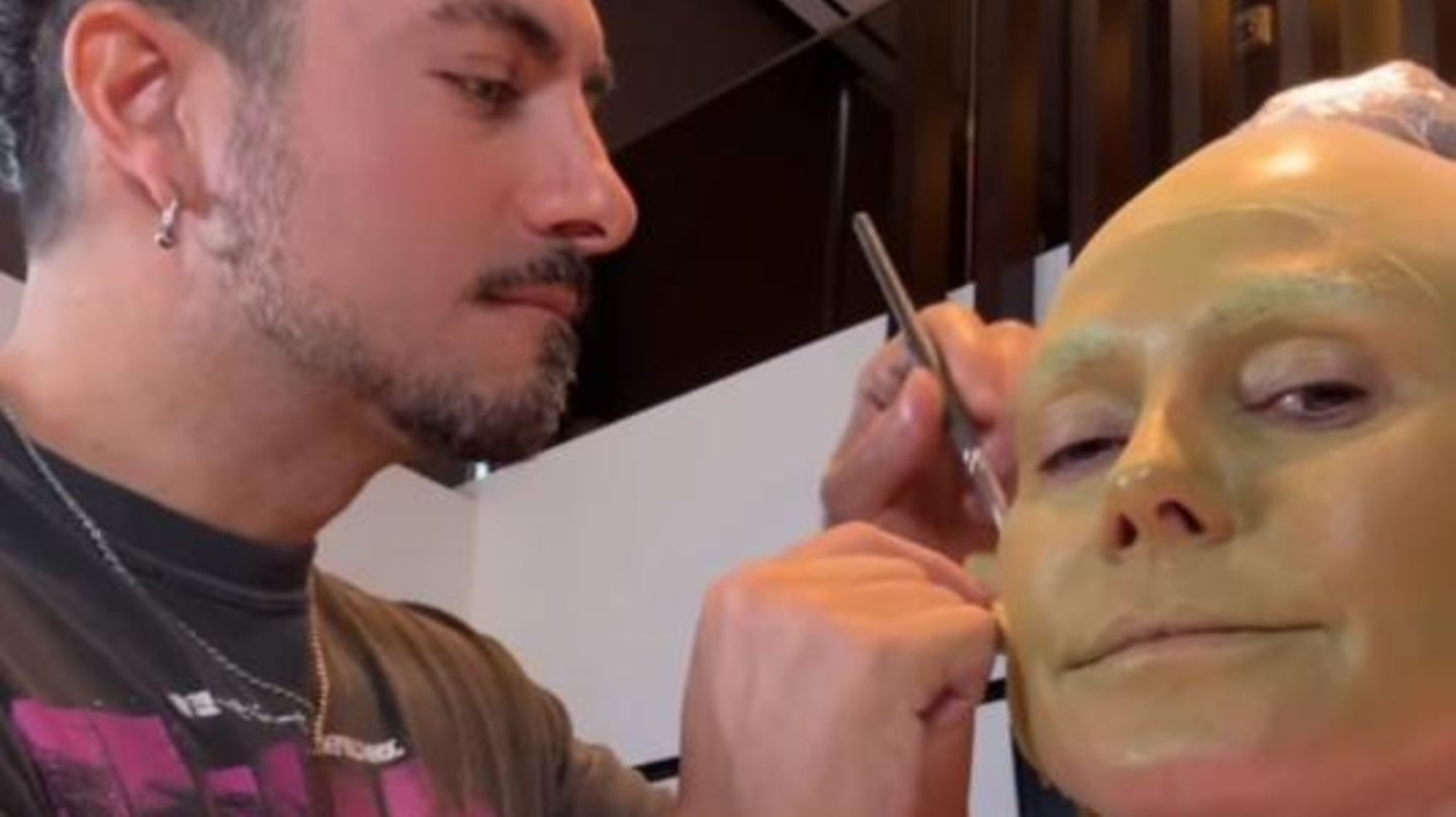 Heidi-Klum-Neue-Bilder-zeigen-ihre-schaurige-Transformation-zur-Medusa