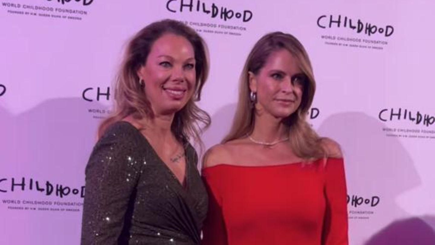 Fashion-Looks-Bei-dieser-Abend-Gala-k-nnte-sie-glatt-als-Hollywoodstar-durchgehen