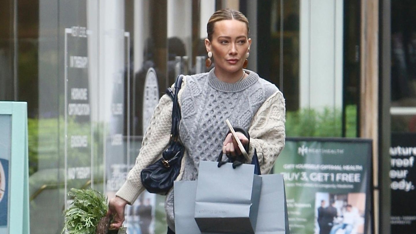 Shopping-Erfolgreiches-Weihnachtsshopping-trotz-Regenwetter