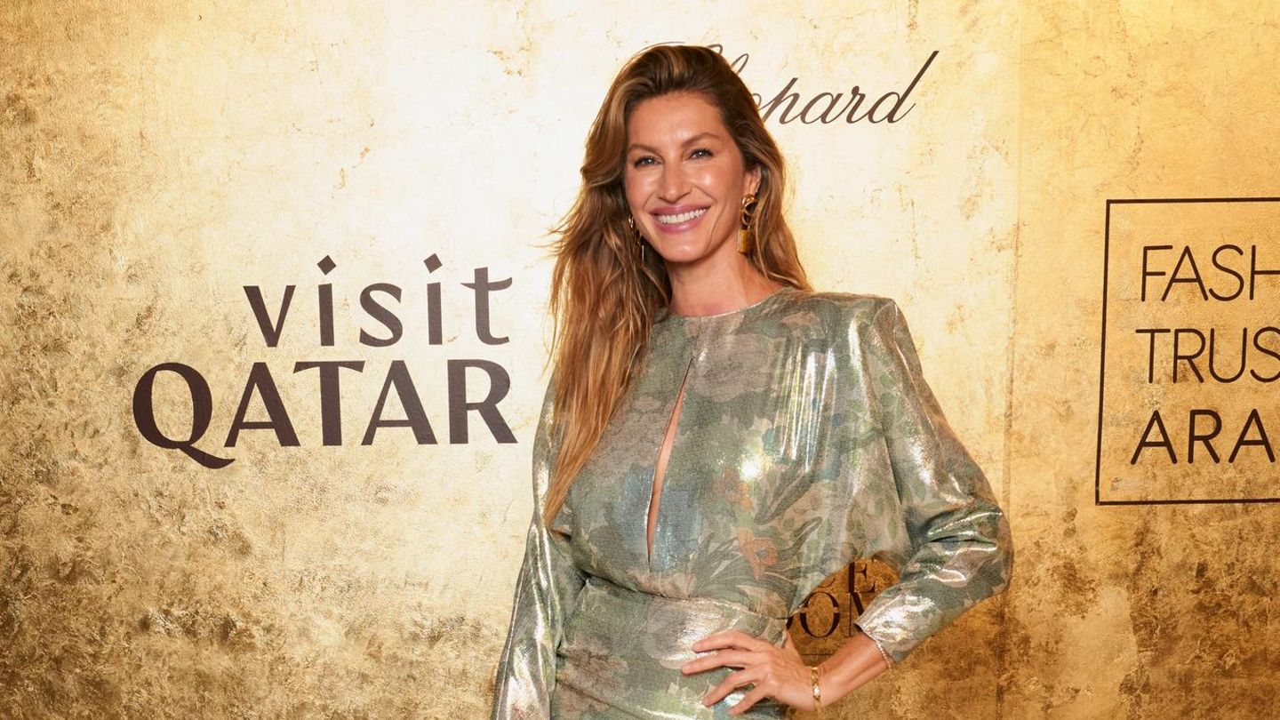 Fashion-Trust-Arabia-Award-Gisele-B-ndchens-erster-Auftritt-nach-der-Geburt-ihres-Kindes-macht-sprachlos