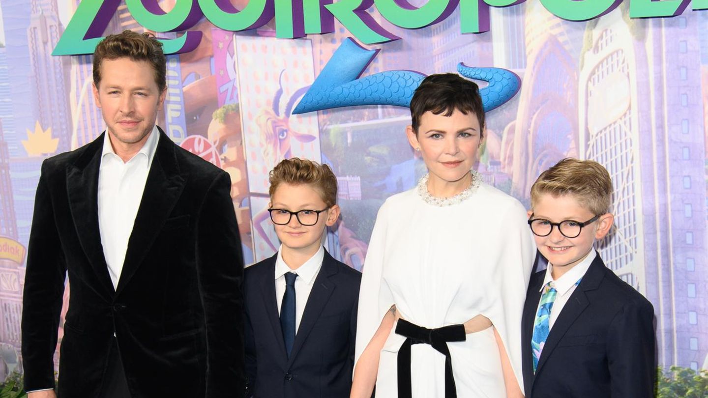 Familienbande-2025-Nicht-nur-sie-genie-t-ihren-Premierenspa-mit-der-ganzen-Familie