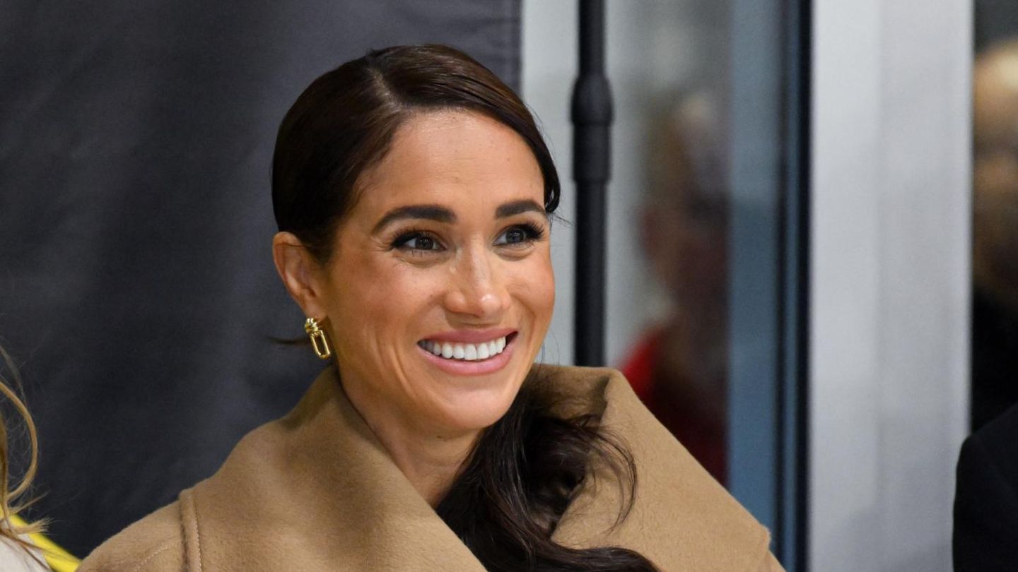 Herzogin-Meghan-Baby-News-lassen-Herzogin-Meghan-aufbl-hen