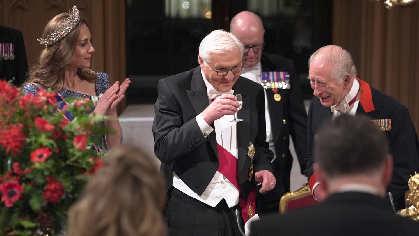 Frank-Walter-Steinmeier-Beim-Staatsbankett-gab-es-den-Schwarzwald-Martini-