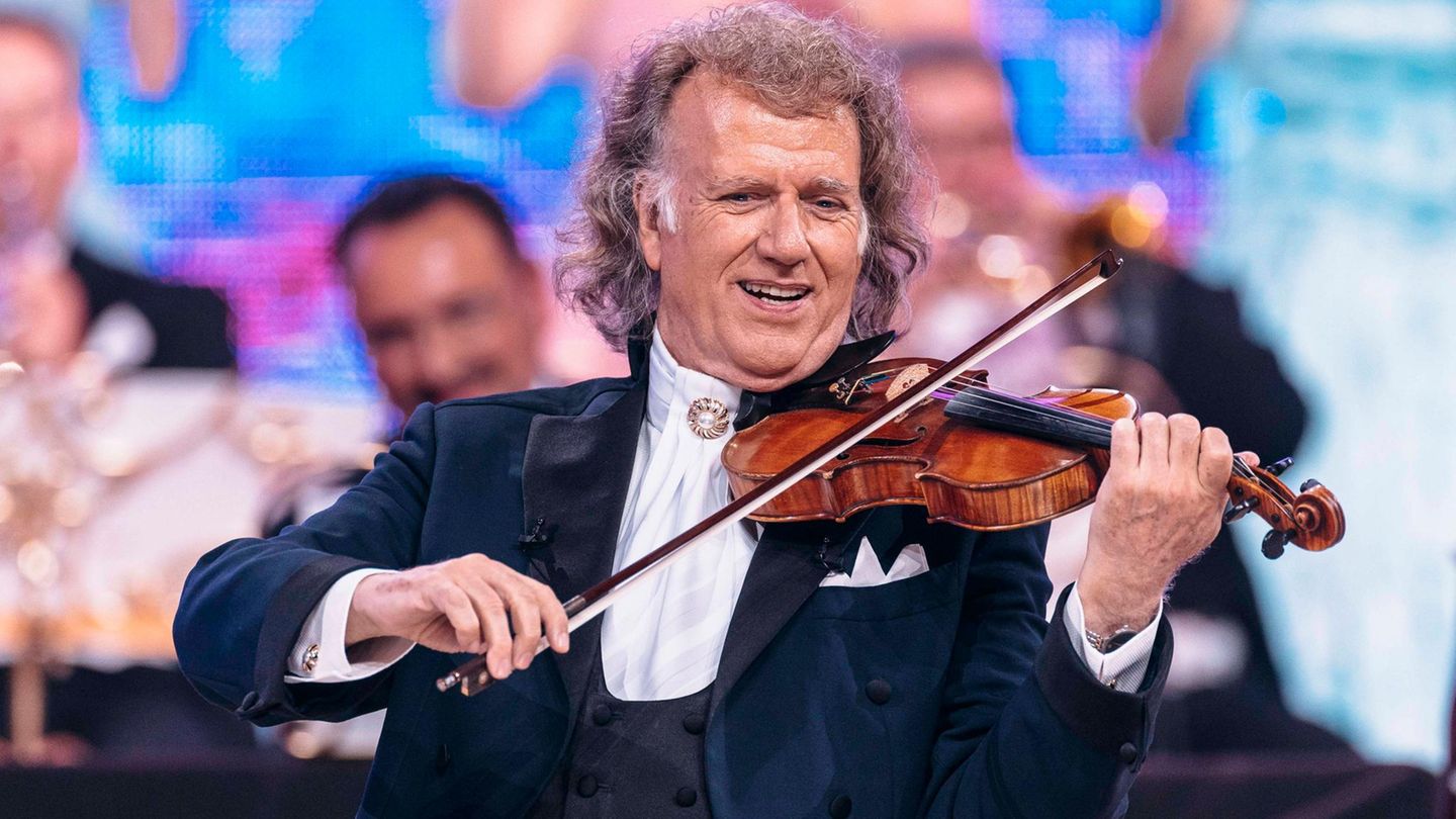 Andr-Rieu-Prunkvoll-Der-Walzerk-nig-ffnet-die-Tore-seines-Schlosses