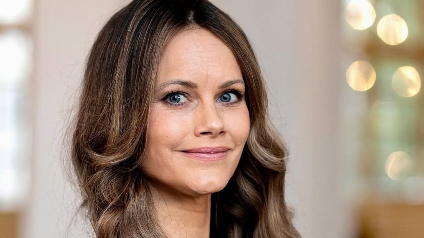 Prinz-Carl-Philip-Prinzessin-Sofia-Mit-neuem-Portr-t-gratuliert-das-schwedische-K-nigshaus-seiner-Prinzessin