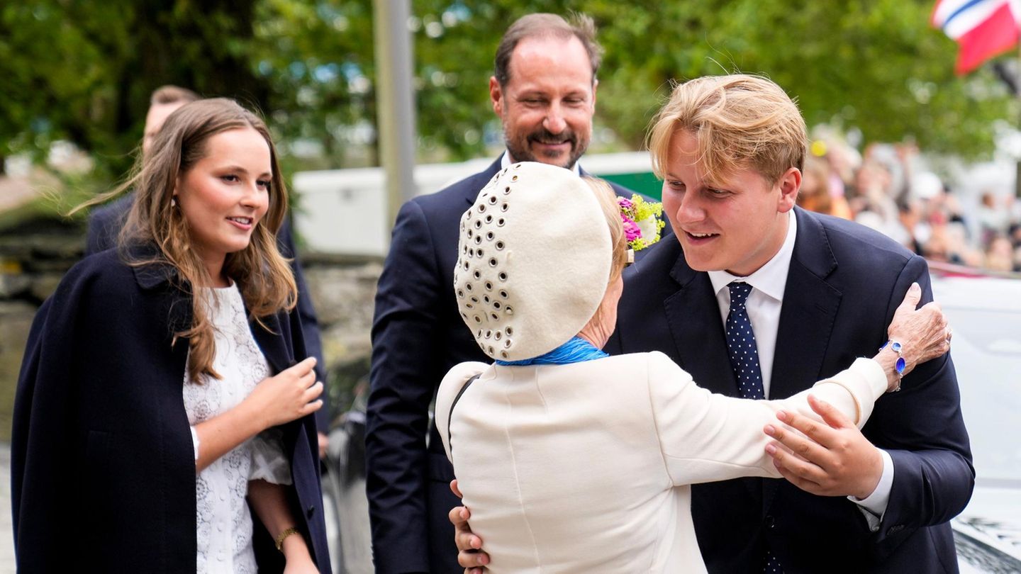 Prinz-Sverre-Magnus-berraschender-Gast-bei-seiner-Geburtstagsfeier