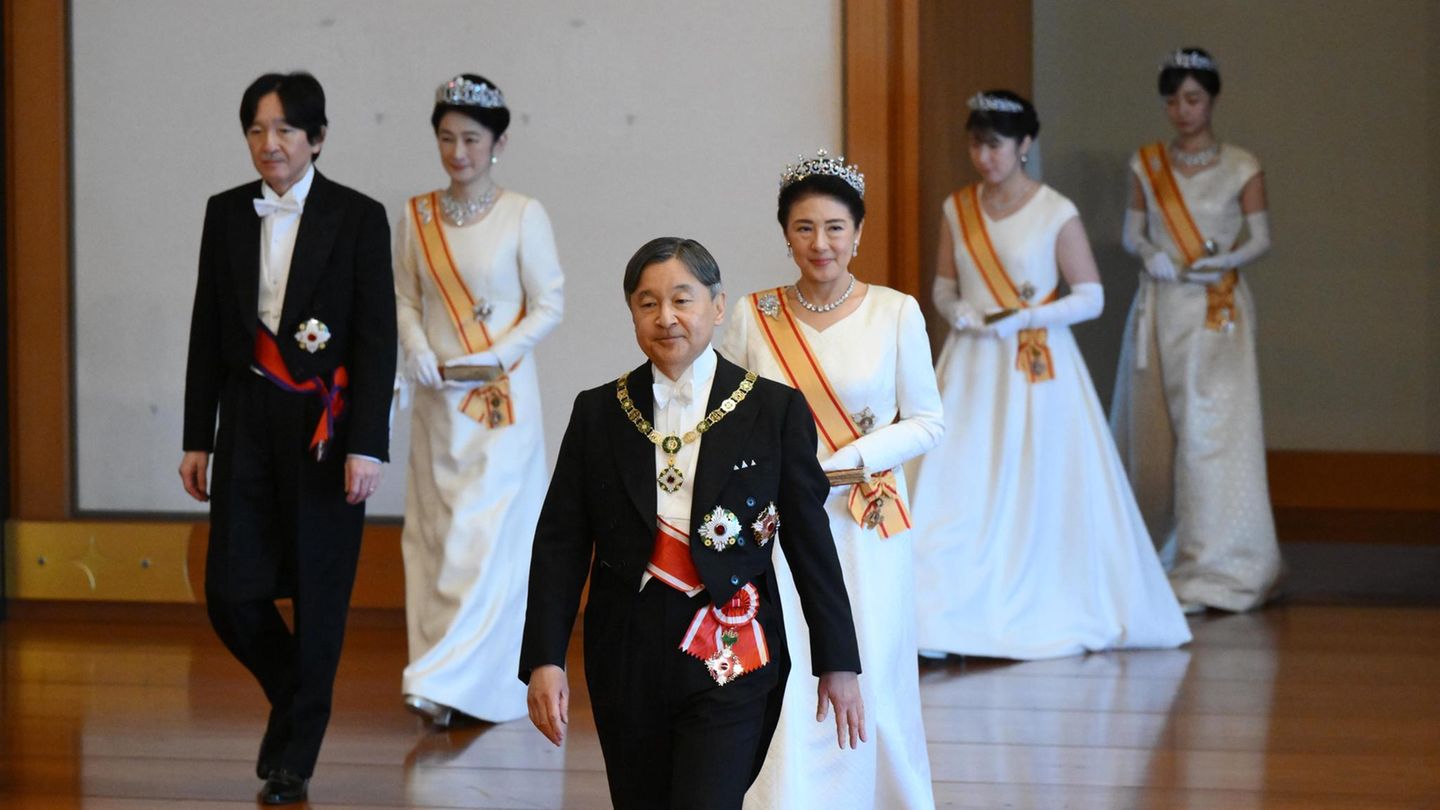 Kaiserin-Masako-Co-Das-stille-Leiden-von-Japans-Kaiserfrauen
