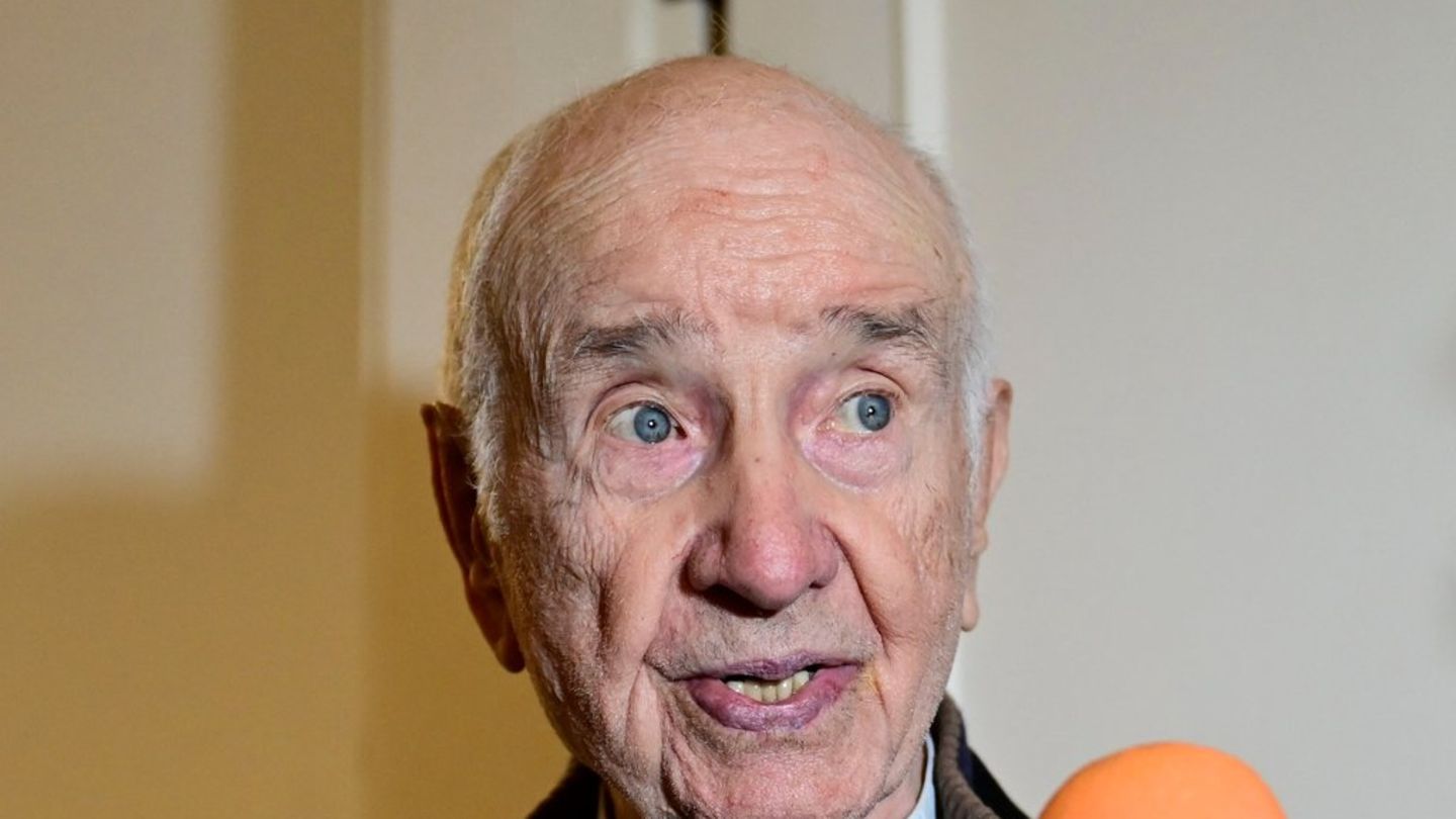 armin-mueller-stahl-er-denkt-ans-auswandern