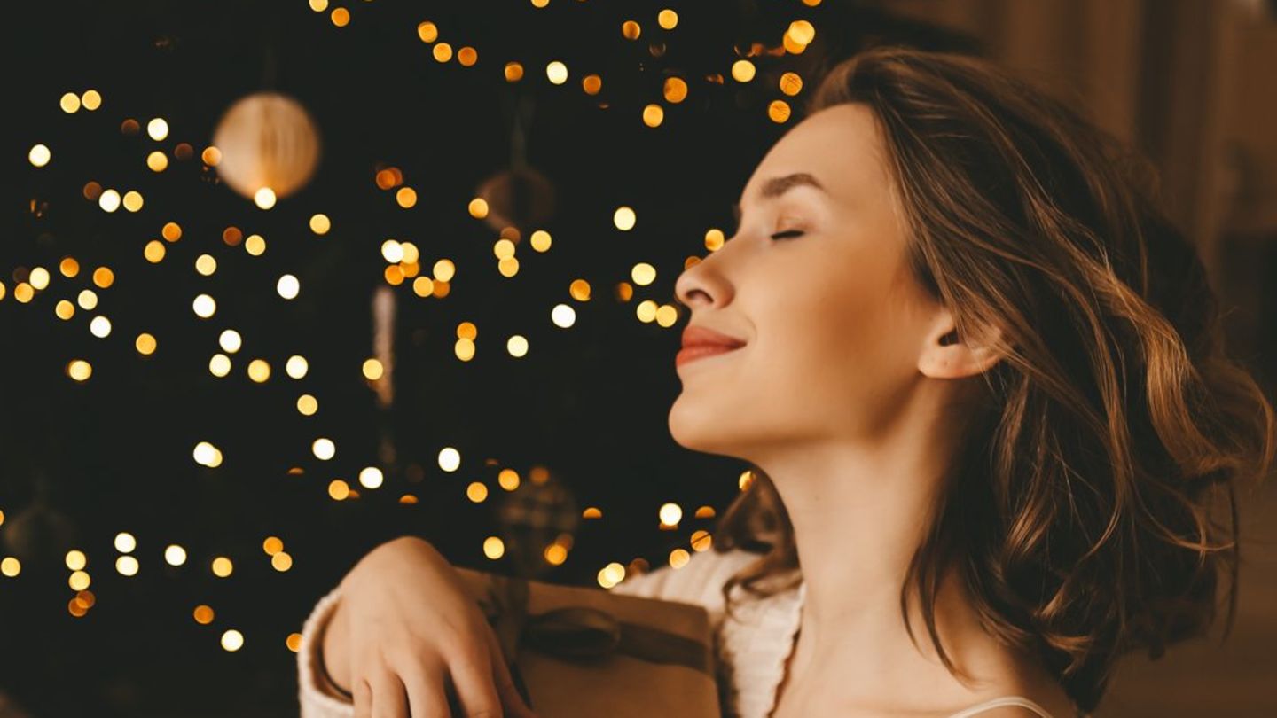 Weihnachtsoutfit-2025-Looks-zwischen-Komfort-und-Glamour